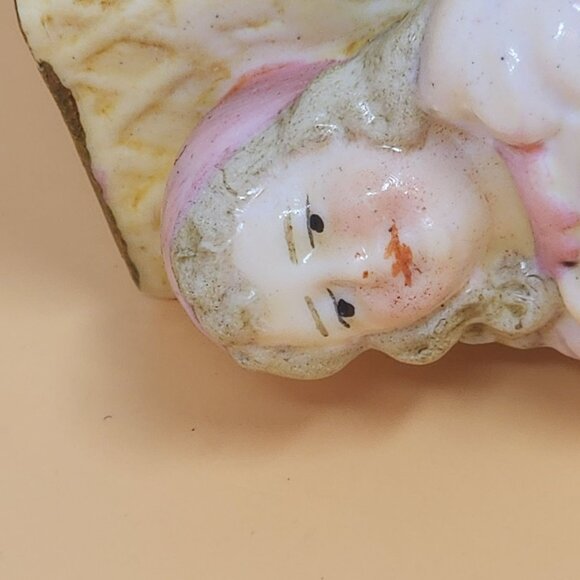 Vintage Ceramic Figurine Of Two Girls With Basket - Picture 8 of 12